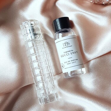 Perfume bottle and refill bottle