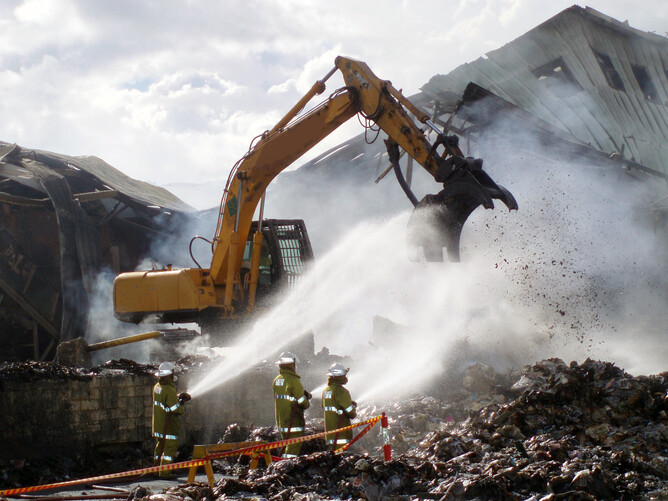 Traditional dust suppression