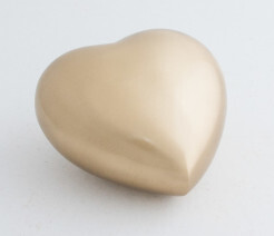 Pocket pet heart urn