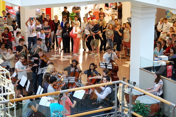 Flash Mob Instruments Flash mob! | Northern Sydney Youth Orchestra