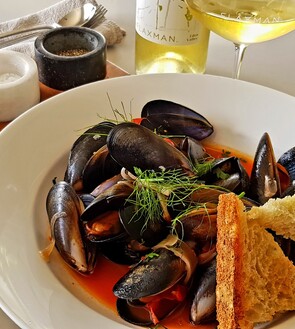 Mussels in white wine