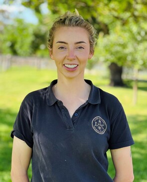 Zoe McGillivray - Foaling Unit ManagerP: 0487 165 806