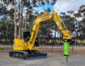 8T Excavator, Auger &amp; Breaker Hire
