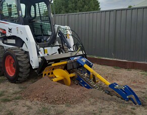 Auger Torque MT900 Trencher