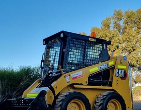 Skid Steers vs Positracks - Everything you need to know!