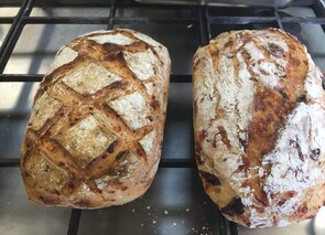 Cheese/Olive bread