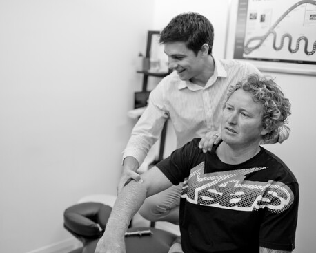 Little Mountain Chiropractic, Caloundra Chiropractor Shoulder Neck Pain