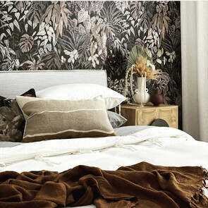 Wallpaper in bedroom